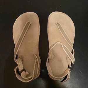 Earth Runners Circadian Sandals
